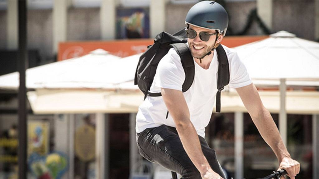 es recomendable usar casco en bicicleta en ciudad
